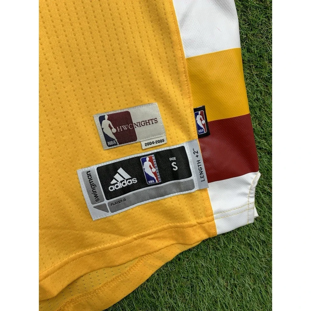 LeBron James Cleveland Cavaliers Jersey Mens Small Cavs #23 HWC Throwback Yellow